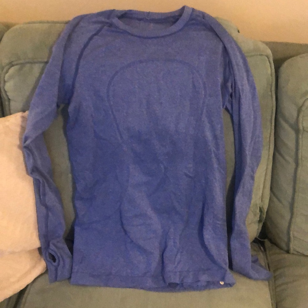 Blue long sleeve Swifty tech lululemon